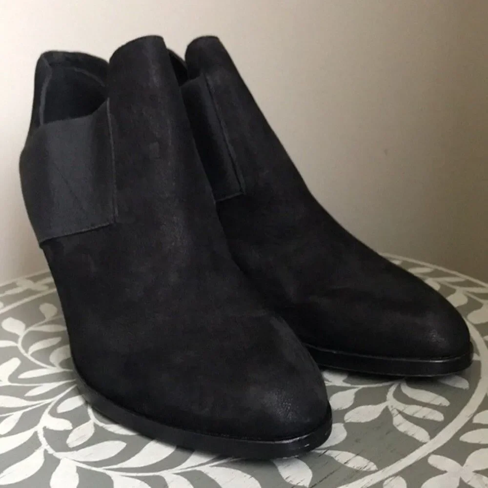 Eileen Fisher Black Leather Ankle Boots sz 7